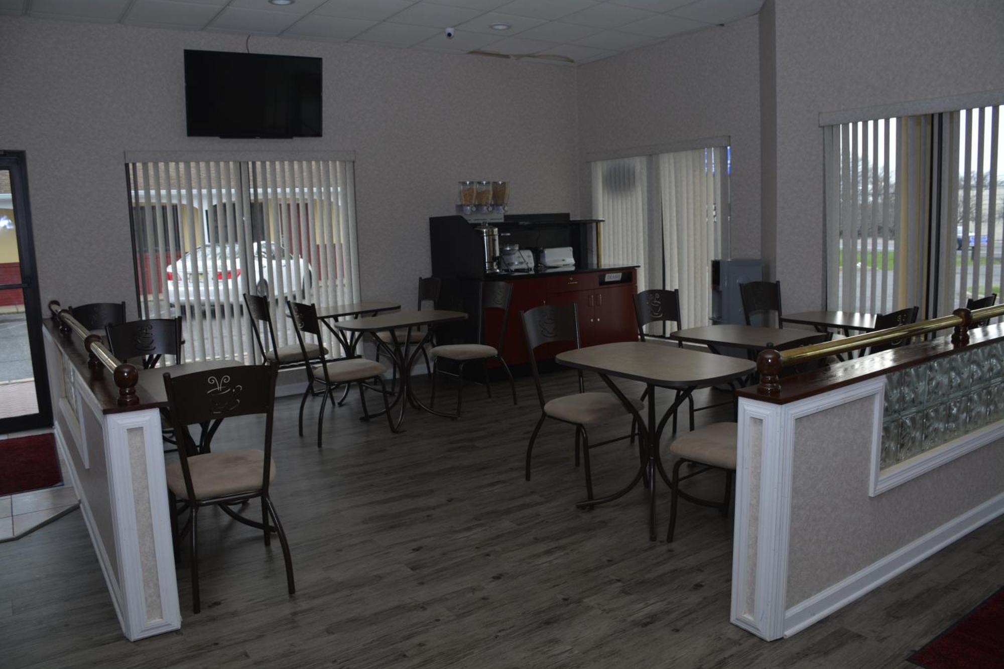 Atlantic Inn And Suites - Wall Township ภายนอก รูปภาพ