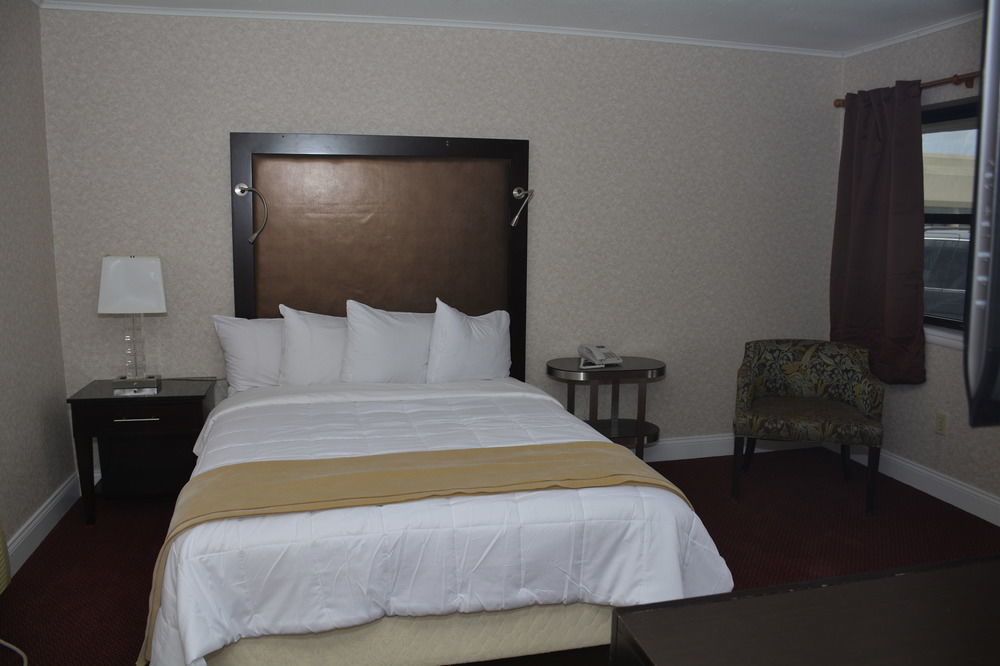 Atlantic Inn And Suites - Wall Township ภายนอก รูปภาพ